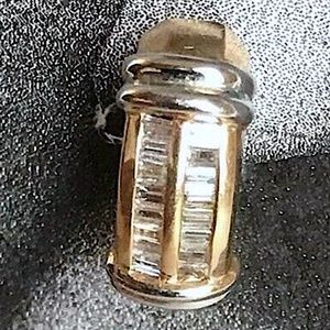 14kt Diamond Earrings 1.02ct Baguettes Hoops